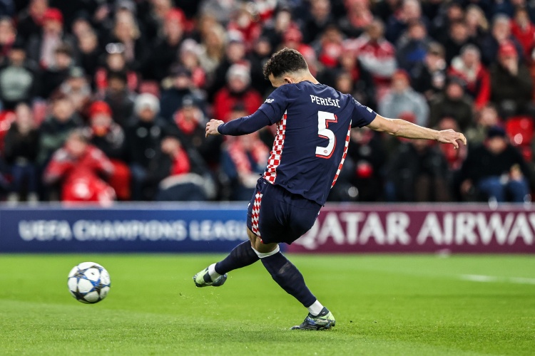 世界杯手机客户端下载-罗马诺：佩里西奇想回国米，国米也想签回他，但埃因霍温不想放人