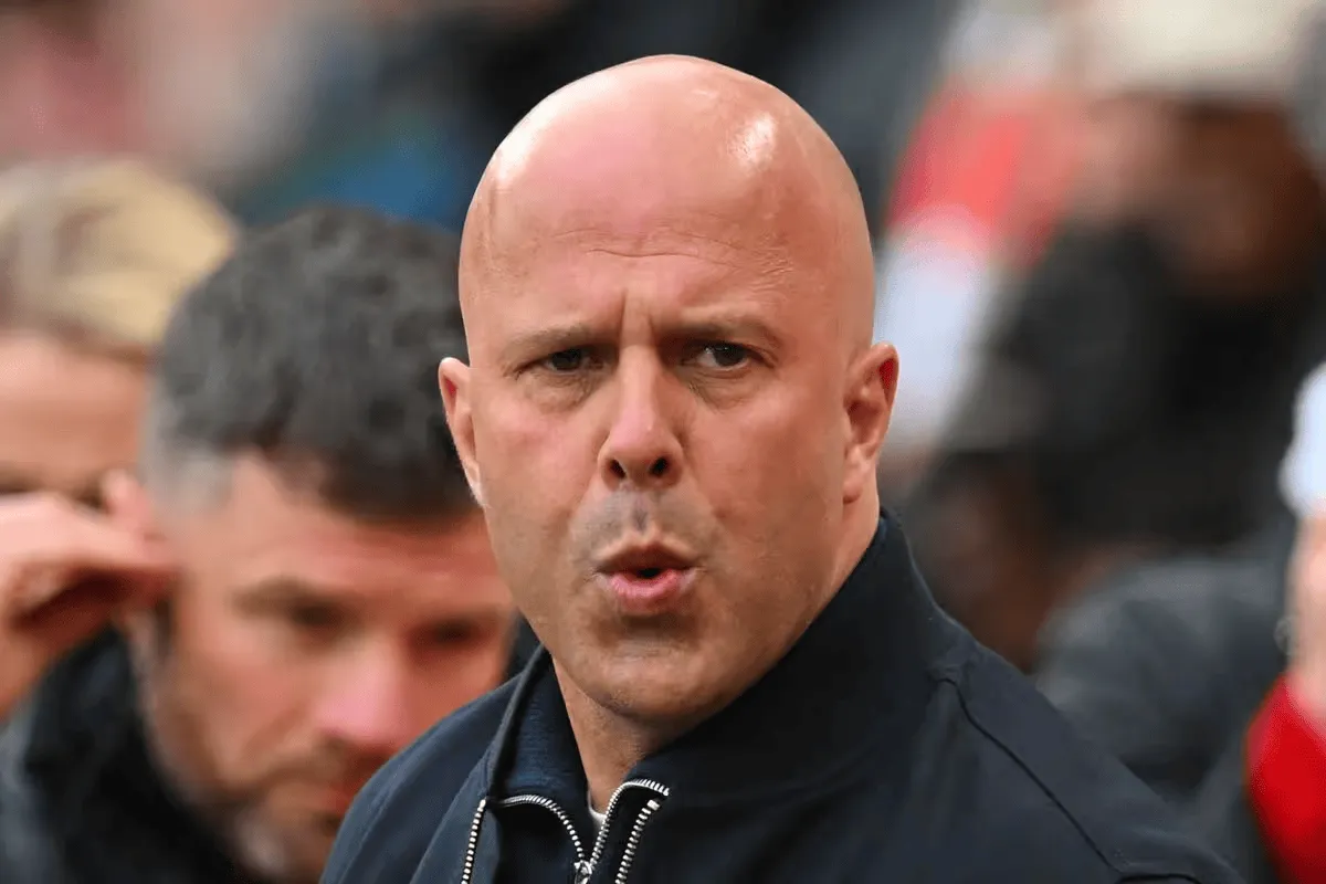 世界杯app下载-回声报：对巴黎次回合斯洛特将重踢4-2-3-1阵型，萨拉赫首发